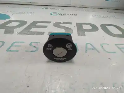 Second-hand car spare part switch for kia ceed (cd) 1.6 crdi 136 oem iam references 