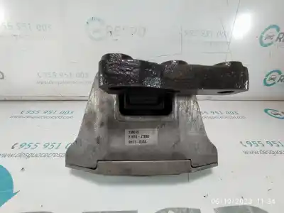 Second-hand car spare part engine support for kia ceed (cd) 1.6 crdi 136 oem iam references 21810j7200  
