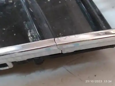 Peça sobressalente para automóvel em segunda mão grade do radiador dianteiro por audi a6 lim. (4g2) 3.0 tdi referências oem iam 4g0853651