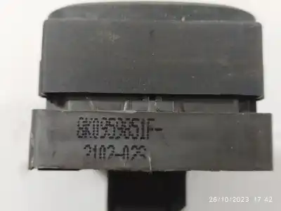 Peça sobressalente para automóvel em segunda mão botão / interruptor elevador vidro dianteiro esquerdo por audi a4 b8 (8k2) 2.0 tdi referências oem iam 8k0959851f   Peça sobressalente para automóvel em segunda mão botão / interruptor elevador vidro dianteiro esquerdo por audi a4 b8 (8k2) 2.0 tdi referências oem iam 8k0959851f
