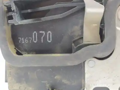 Peça sobressalente para automóvel em segunda mão Fechadura Da Porta Traseira Direita por BMW X3 (E83) 2.0 16V Diesel CAT Referências OEM IAM 7167070  