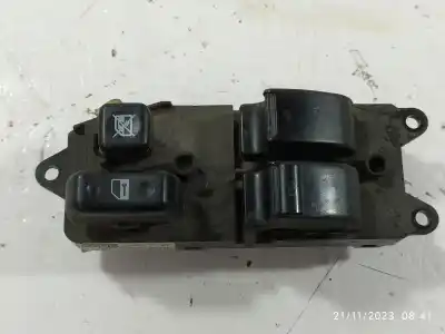 Second-hand car spare part LEFT FRONT POWER WINDOW SWITCH for TOYOTA COROLLA (E12)  OEM IAM references 848200F040  