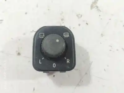 Second-hand car spare part rearview side mirror switch for volkswagen passat b6 variant (3c5) 2.0 tdi 16v oem iam references 1k0959565j   Second-hand car spare part rearview side mirror switch for volkswagen passat b6 variant (3c5) 2.0 tdi 16v oem iam references 1k0959565j