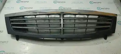 Pièce détachée automobile d'occasion Grille De Radiateur Avant pour SSANGYONG REXTON RX 270 Full Références OEM IAM 7946308000  