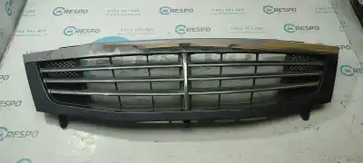Pièce détachée automobile d'occasion grille de radiateur avant pour ssangyong rexton rx 270 full références oem iam 7946308000  