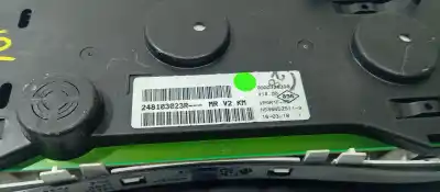 Peça sobressalente para automóvel em segunda mão quadrante por dacia sandero laureate referências oem iam 248103023r  