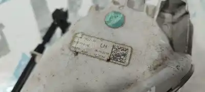 Second-hand car spare part left fog light for ford kuga (cbs) st-line 2wd oem iam references gv4413b221af  