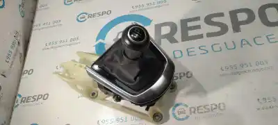 Second-hand car spare part gear lever knob for mazda 2 lim. () center-line 90 cv / 66 kw oem iam references 