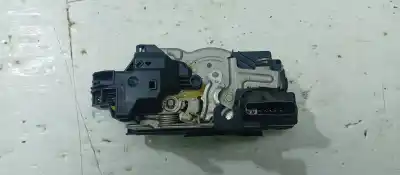 Second-hand car spare part rear right door lock for volvo v40 básico oem iam references 31440398  