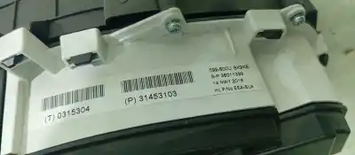 Peça sobressalente para automóvel em segunda mão quadrante por volvo v40 básico referências oem iam 31453103  