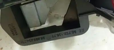 Peça sobressalente para automóvel em segunda mão PUXADOR INTERIOR DIANTEIRO ESQUERDO por CITROEN DS5 Desire Hybrid4 Referências OEM IAM 9673213677  