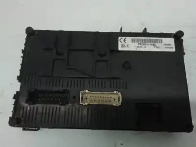 Recambio de automóvil de segunda mano de caja reles / fusibles para renault clio i fase i+ii  (b/c57) *   |   0.91 - 0.98 | 1991 - 1998  referencias oem iam p8200311988  