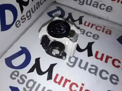 Автозапчасти б/у ЦЕНТРАЛИЗОВАННЫЙ ПРИВОД ЗАКРЫТИЯ ВОРОТ за RENAULT CLIO II FASE II (B/CB0)  ссылки OEM IAM 8200060917  