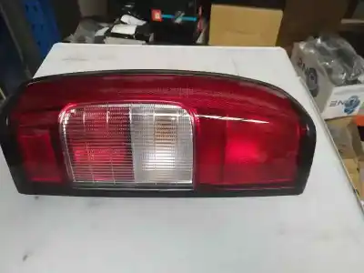 Recambio de automóvil de segunda mano de piloto trasero izquierdo para nissan navara pick-up (d40m)  referencias oem iam   989811