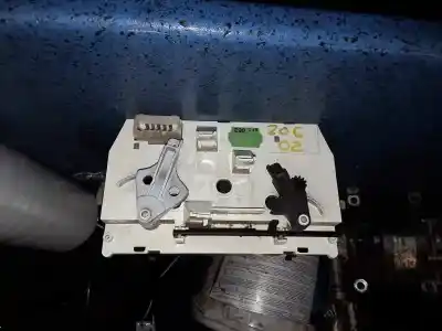 Peça sobressalente para automóvel em segunda mão comando de sofagem (chauffage / ar condicionado)  por peugeot 206 cc 2.0 16v cat referências oem iam   