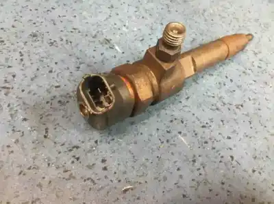 Second-hand car spare part INJECTOR for FIAT I DOBLO (119)  OEM IAM references 1711125737  1027264