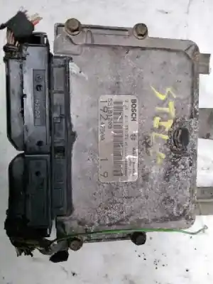 Tweedehands auto-onderdeel ECU MOTORCONTROLLER voor FIAT STILO (192)  OEM IAM-referenties 0281011553  