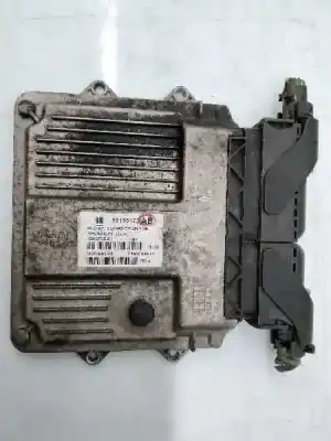 Pezzo di ricambio per auto di seconda mano CENTRALINA MOTORE per SUZUKI SWIFT BERLINA (MZ)  Riferimenti OEM IAM 55195173  