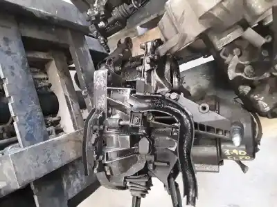 Pezzo di ricambio per auto di seconda mano riduttore per renault clio ii fase i (b/cbo) 1.9 d 64 cv / 47 kw riferimenti oem iam jb1180  