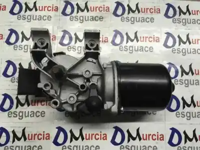 Second-hand car spare part FRONT WINDSHIELD WIPER MOTOR for RENAULT CLIO III  OEM IAM references 6055SWP1  897711