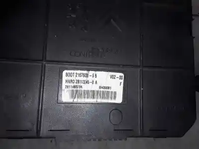 Second-hand car spare part fuse box unit for peugeot 307 (s1) 1.6 hdi oem iam references 281148373a  