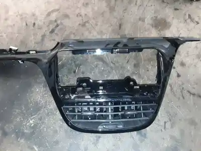 Pièce détachée automobile d'occasion grille d'aération pour peugeot 208 access références oem iam   