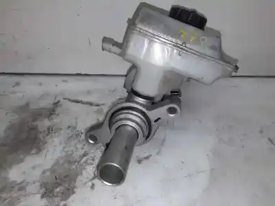 Second-hand car spare part brake pump for seat leon (5f1) 1.6 tdi oem iam references 5q1611301b  