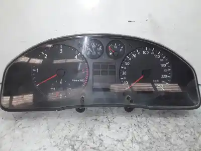 İkinci el araba yedek parçası enstrüman paneli için audi a4 b5 avant (8d5) 2.5 tdi oem iam referansları 8d0919861a  