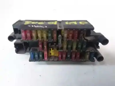 Pièce détachée automobile d'occasion BOÎTES À FUSIBLES pour PEUGEOT 306 BREAK  Références OEM IAM 9635519180  