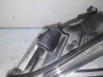 Second-hand car spare part left headlight for renault megane iii coupe  oem iam references 260605817r  