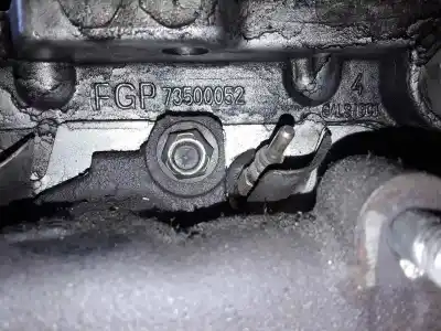 Pezzo di ricambio per auto di seconda mano Testata motore per OPEL CORSA 3 C  Riferimenti OEM IAM 73500052  