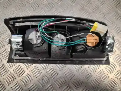 Recambio de automóvil de segunda mano de piloto trasero derecho para nissan navara pick-up (d40m)  referencias oem iam   