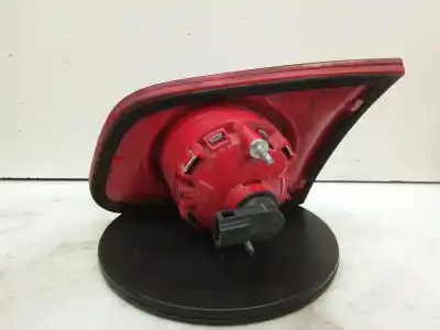 Pezzo di ricambio per auto di seconda mano LAMPADA POSTERIORE SINISTRA per VOLKSWAGEN PASSAT VARIANT (3C5)  Riferimenti OEM IAM 3C9945093  