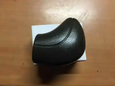 Tweedehands auto-onderdeel VERSNELLINGSHENDEL KNOP voor MERCEDES-BENZ VITO (W639) BASIC, COMBI  OEM IAM-referenties 1710011697  275750