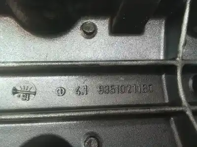 Pezzo di ricambio per auto di seconda mano coperchio bilanciere per citroen c15 1.8 diesel (161) riferimenti oem iam 9351021180  