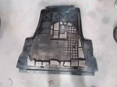 Pezzo di ricambio per auto di seconda mano COPERTURA SKID per RENAULT SCENIC II (JM)  Riferimenti OEM IAM 8200115689  