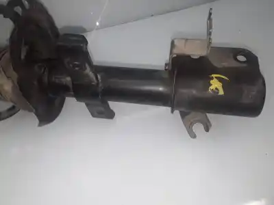 Peça sobressalente para automóvel em segunda mão amortecedor dianteiro direito por renault clio iii 1.5 dci diesel cat referências oem iam 8200676026  