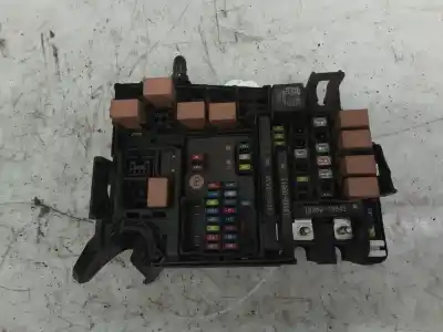 Pezzo di ricambio per auto di seconda mano scatola relè/fusibili per kia ceed 1.6 tgdi cat 204 cv / 150 kw riferimenti oem iam 26101808071802  