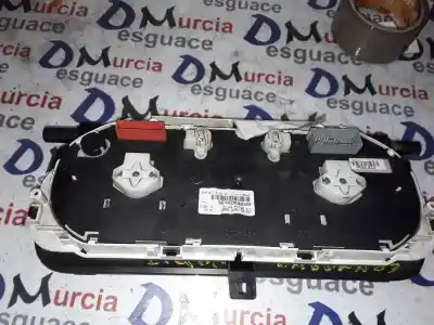 Peça sobressalente para automóvel em segunda mão quadrante por renault laguna iii 5 puertas referências oem iam 82003284361q  