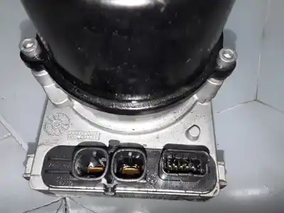 Pezzo di ricambio per auto di seconda mano pompa sterzo per citroen c4 lim. tonic 110 cv / 81 kw riferimenti oem iam 9813547780  
