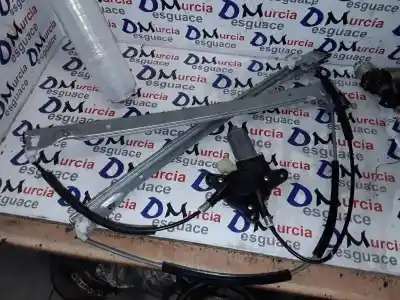 İkinci el araba yedek parçası ÖN SAG PENCERE REGÜLATÖRÜ için MERCEDES-BENZ VITO (W639) BASIC, COMBI  OEM IAM referansları 0130821940  