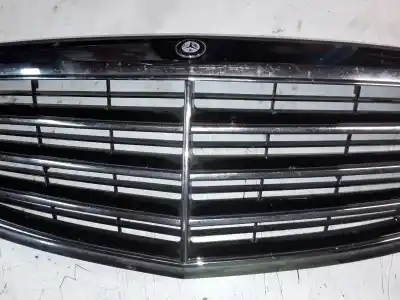 Second-hand car spare part front grille for mercedes-benz clase c (w203) sportcoupe c 180 (203.735) oem iam references a2058802683  