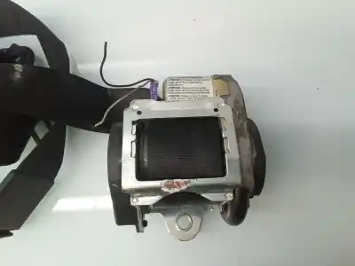 Автозапчастина б/у ПЕРЕДНІЙ ПРАВИЙ РЕМІН БЕЗПЕКИ для AUDI A4 AVANT (8E)  Посилання на OEM IAM 604718400  