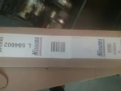 Pezzo di ricambio per auto di seconda mano radiatore d acqua per citroen c3 picasso 1.6 16v 120 cv / 88 kw riferimenti oem iam 636002  