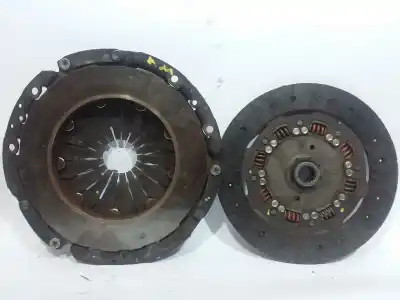 Pièce détachée automobile d'occasion kit d'embrayage pour fiat stilo  références oem iam 791801  