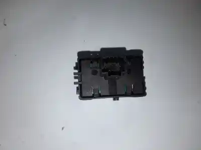 Pezzo di ricambio per auto di seconda mano interruttore per renault captur ii zen 131 cv / 96 kw riferimenti oem iam 254291224r