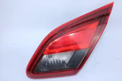Second-hand car spare part interior rear right light for opel corsa e selective oem iam references 39012624 028751411106 46003466