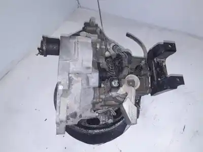 Second-hand car spare part gearbox for skoda fabia  oem iam references qae  