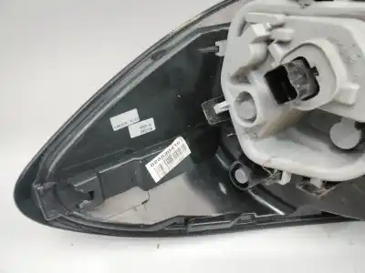 Peça sobressalente para automóvel em segunda mão farolim traseiro esquerdo por renault captur intens 90 cv / 66 kw referências oem iam 0286304167