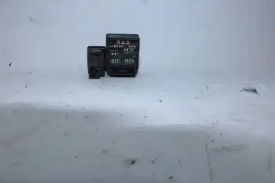 Pezzo di ricambio per auto di seconda mano CONTROLLO SPECCHIO per TOYOTA AURIS (E18)  Riferimenti OEM IAM 183640  